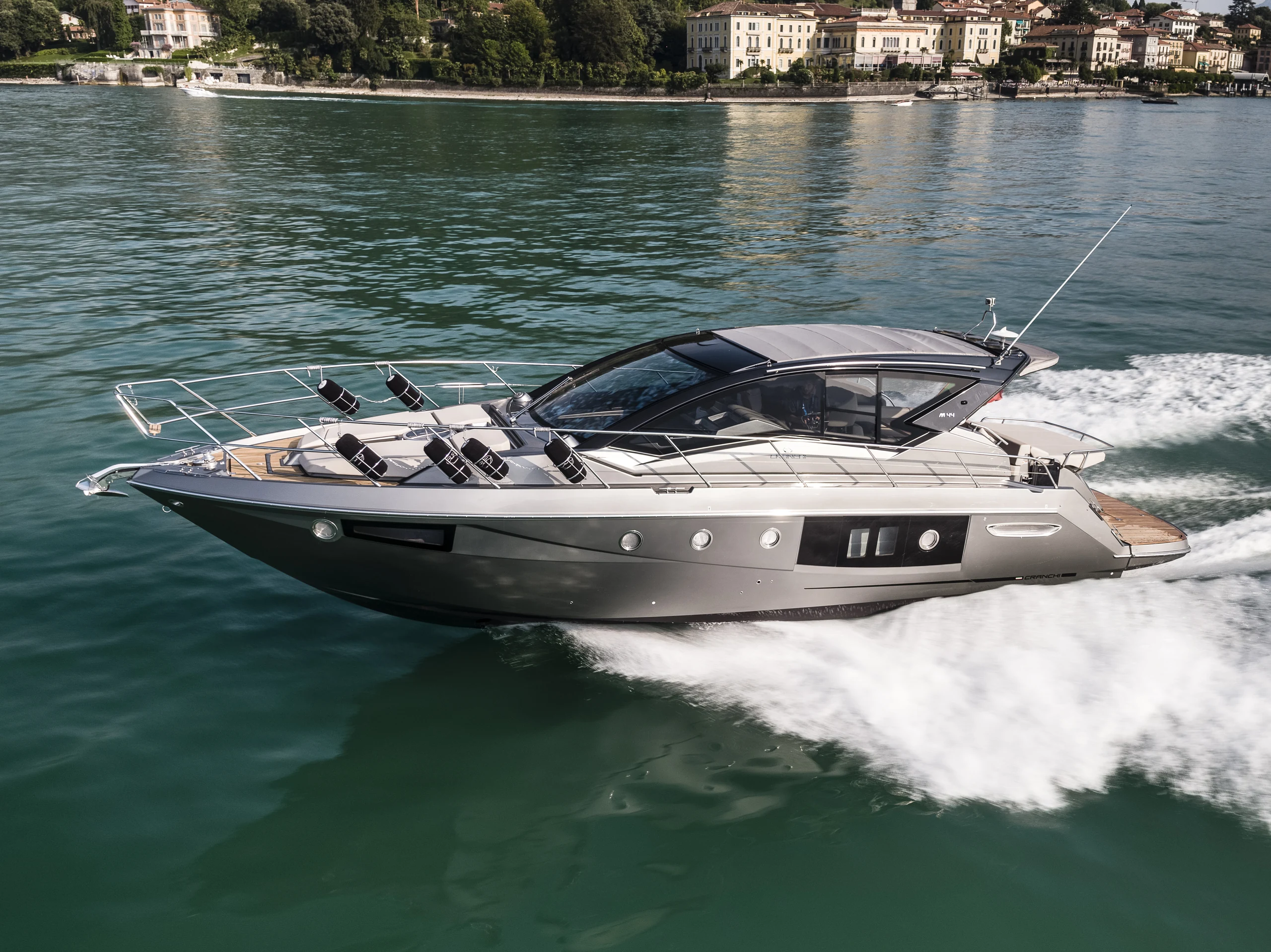 Cranchi M44 HT